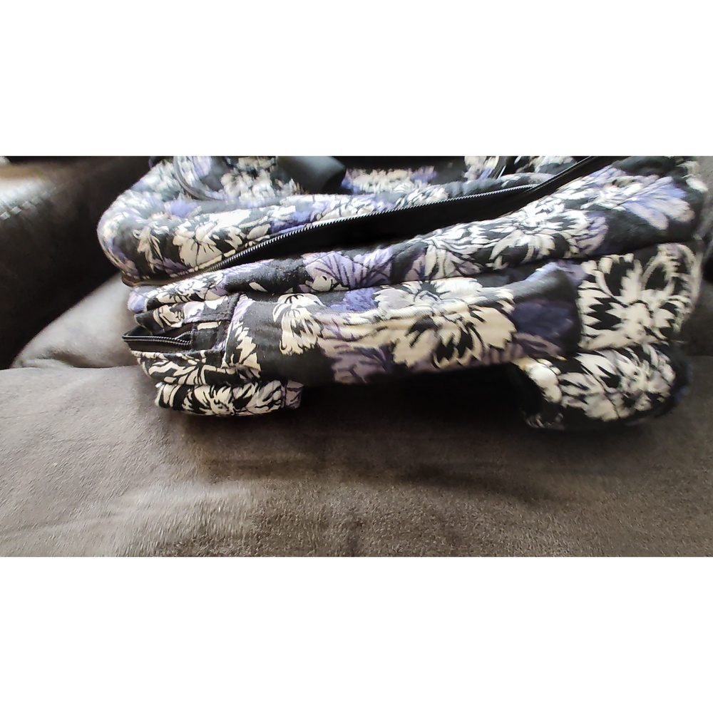 VERA BRADLEY Frosted Floral Essential Backpack - Picture 9 of 10